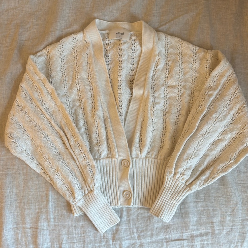 Aritzia Wilfred Knit Cardigan V neck Sweater White Small